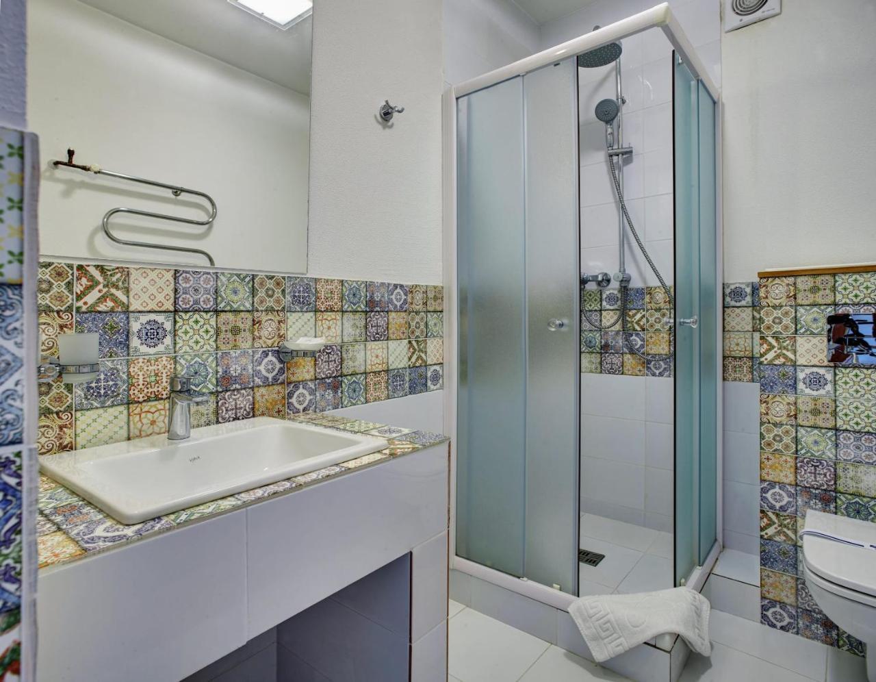 Valentyna Hotel Briukhovychi Buitenkant foto